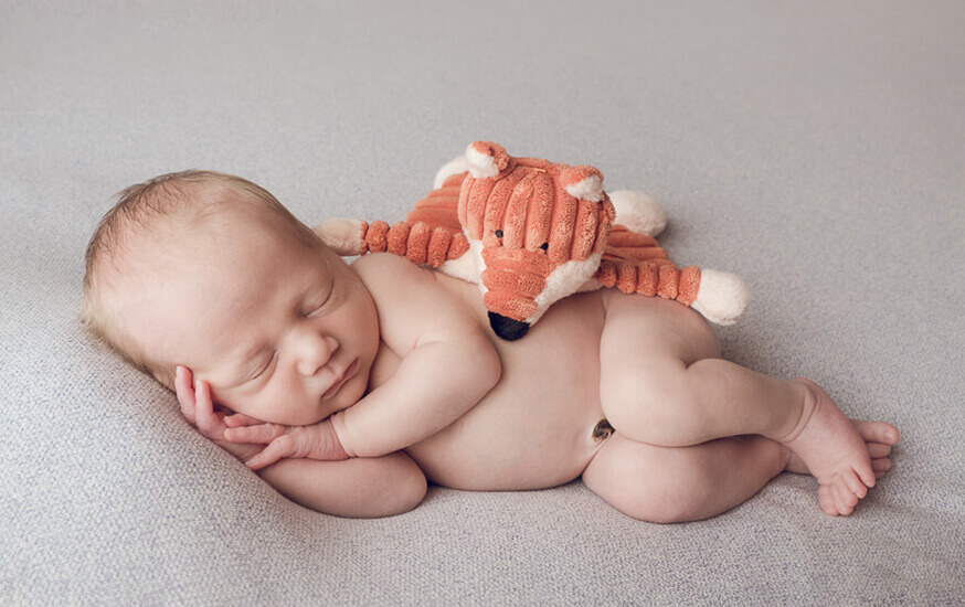 Wat staat er in de newborn fotosessie checklist voor ouders?